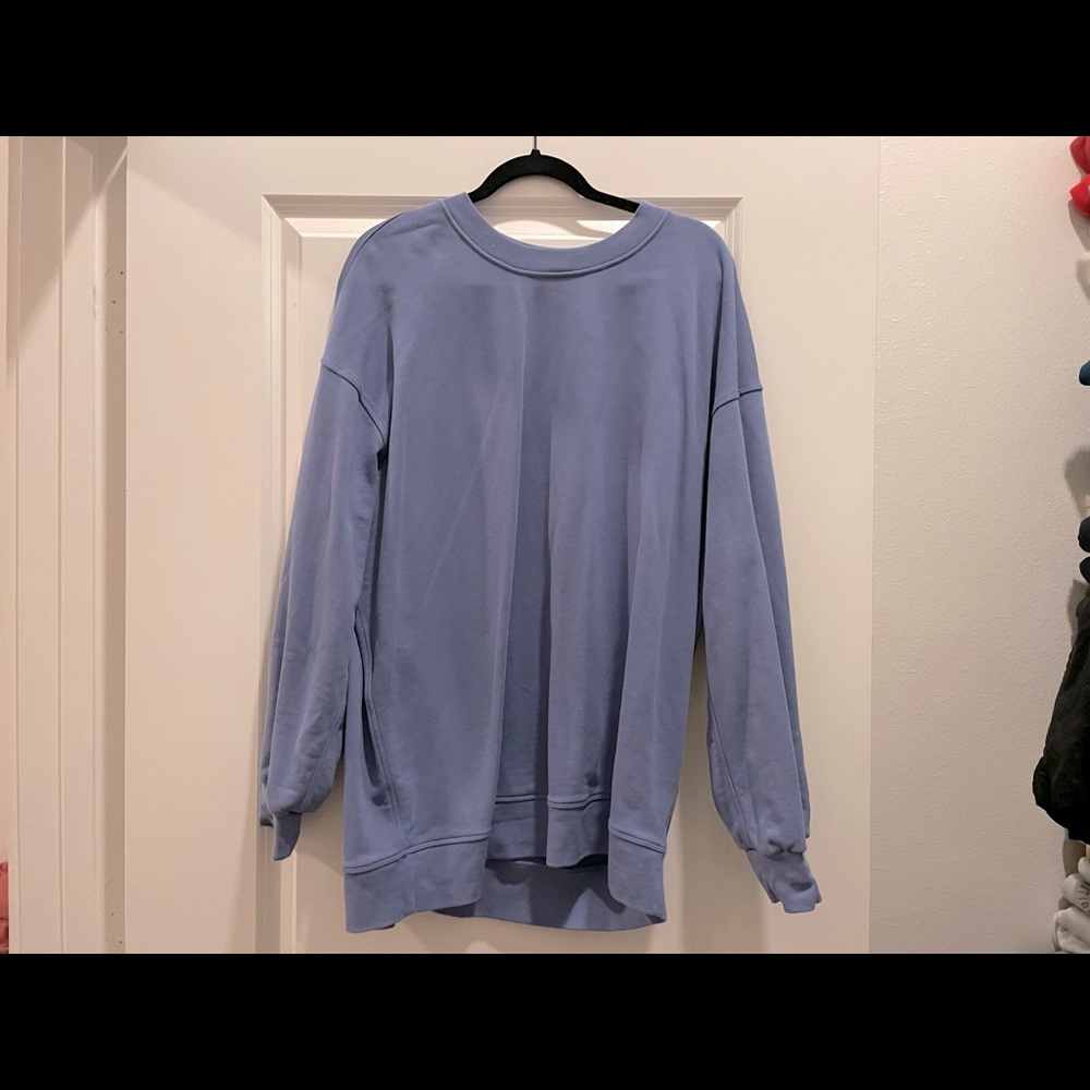 LULULEMON OVERSIZED CREWNECK